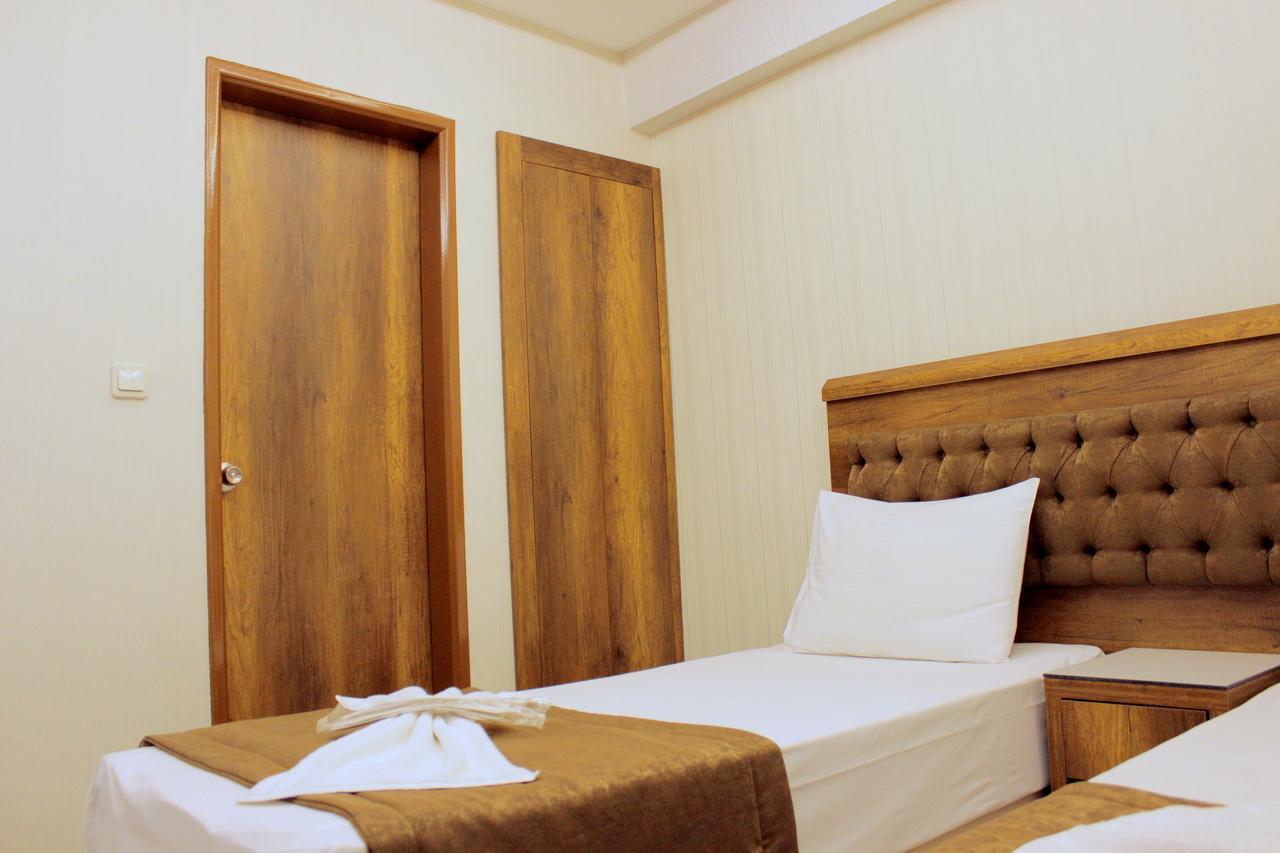 Hotel Buyuk Paris Istanbul Exteriör bild