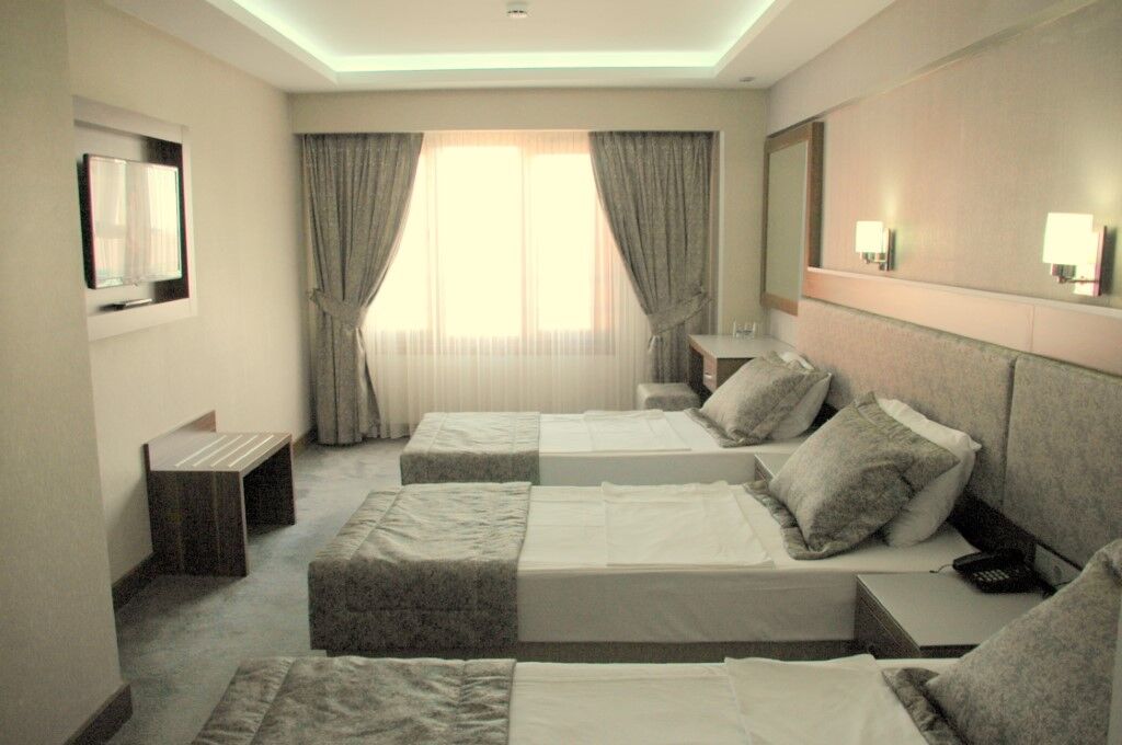 Hotel Buyuk Paris Istanbul Exteriör bild